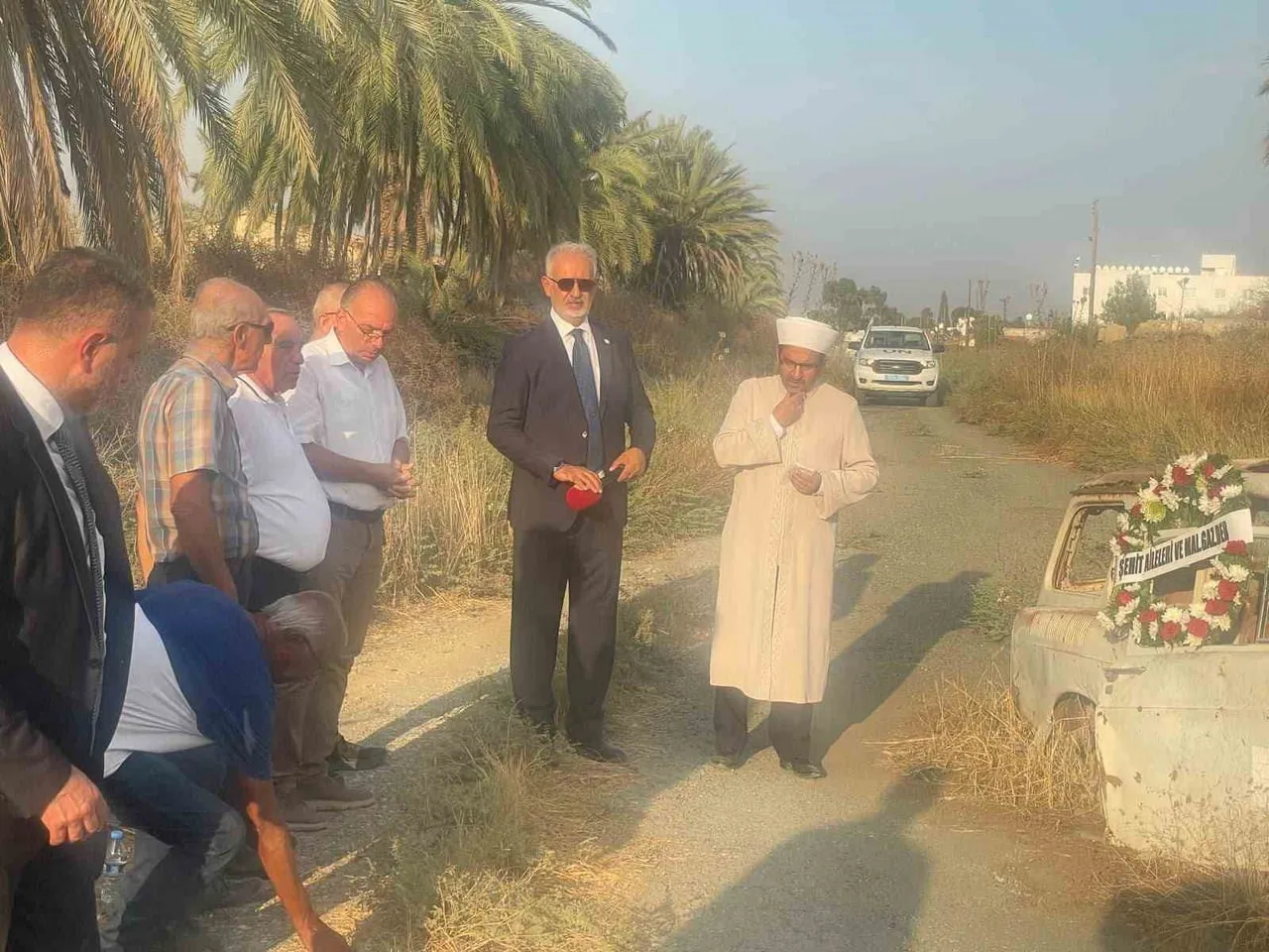KIBRIS BARIŞ HAREKATI’NI TAKİP ETMEK ÜZERE TÜRKİYE’DEN KIBRIS’A GELEN VE RUMLARIN SALDIRISI SONUCU...