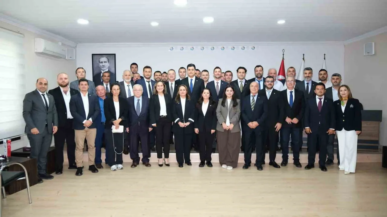 AYDIN SANAYİ ODASI (AYSO) SEÇİMLERİNDE GÖKHAN MARAŞ, YENİDEN YÖNETİM KURULU BAŞKANLIĞINA SEÇİLEREK...