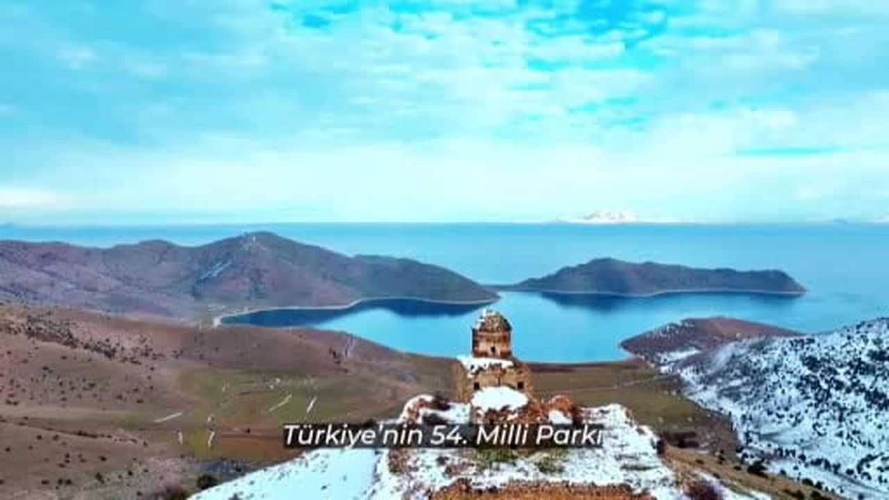 Bakan Yumaklı: "Türkiye'nin 54'üncü milli parkı Deveboynu Yarımadası oldu"