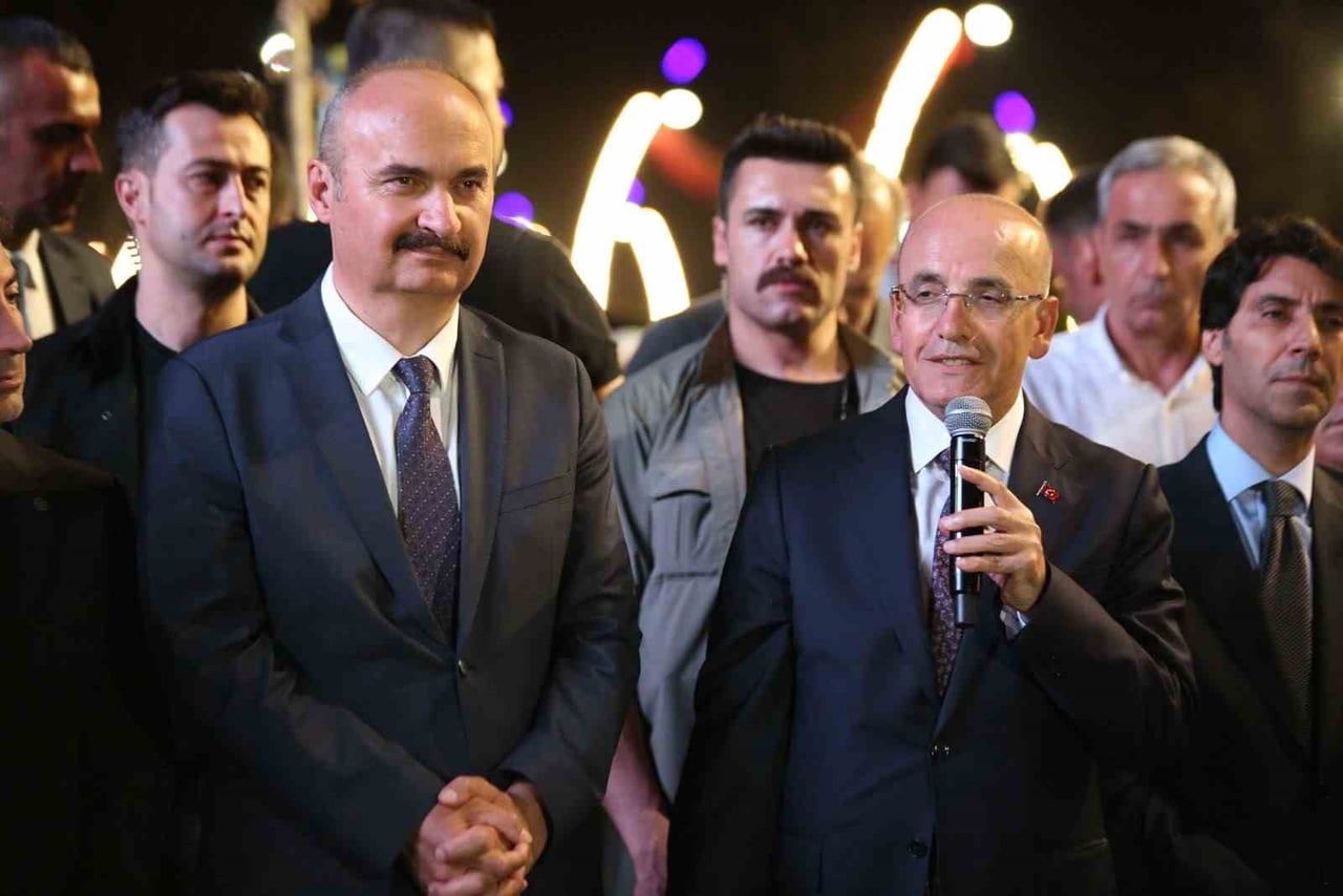 HAZİNE VE MALİYE BAKANI MEHMET ŞİMŞEK, BATMAN’DA YAKLAŞIK 25 DÖNÜMLÜK ALANDA OLUŞTURULAN PARKIN...