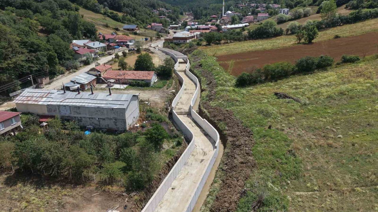 SAMSUN’UN LADİK İLÇESİ TÜFEKÇİDERE MAHALLESİ’NDE BULUNAN AMBAR DERESİ HAVZASI’NDA TAŞKIN RİSKİNİ...