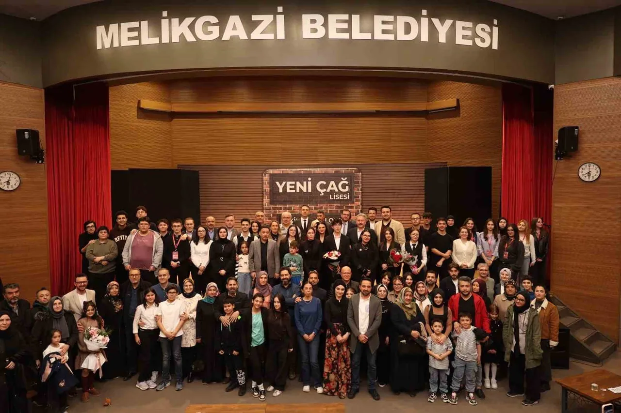 KAYSERİ VALİLİĞİ VE MELİKGAZİ BELEDİYESİ İŞBİRLİĞİ İLE ÜÇÜNCÜ YILINA HAZIRLANAN, GENÇLERİN SOSYAL...