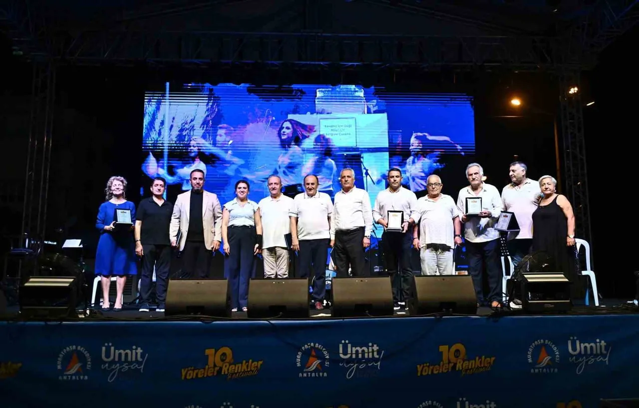ANTALYA’DA MURATPAŞA BELEDİYESİ’NİN BU YIL 10’UNCUSUNU DÜZENLEDİĞİ YÖRELER RENKLER FESTİVALİ, 9...