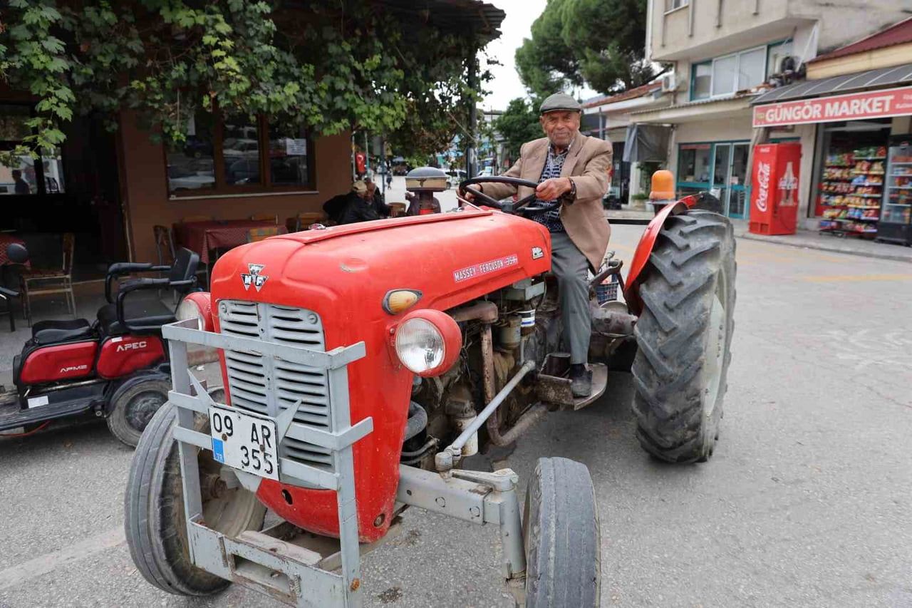 AYDIN’IN EFELER İLÇESİNE BAĞLI DALAMA MAHALLESİ’NDE YAŞAYAN 1938 DOĞUMLU ALİ AVŞAR, 69 YILLIK...