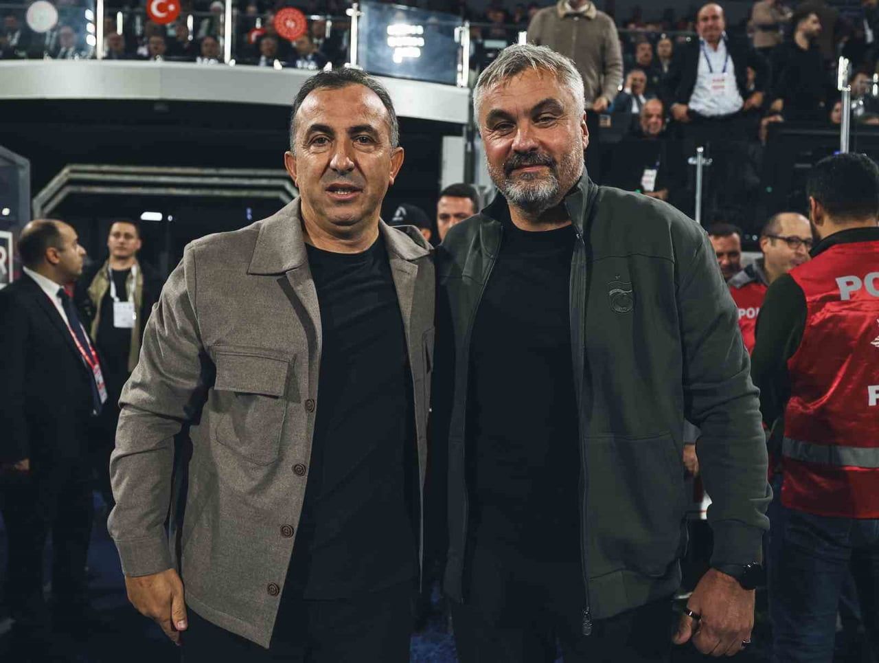 TRENDYOL SÜPER LİG’İN 9. HAFTASINDA ÇAYKUR RİZESPOR, TRABZONSPOR’U AĞIRLIYOR. KARŞILAŞMANIN İLK...