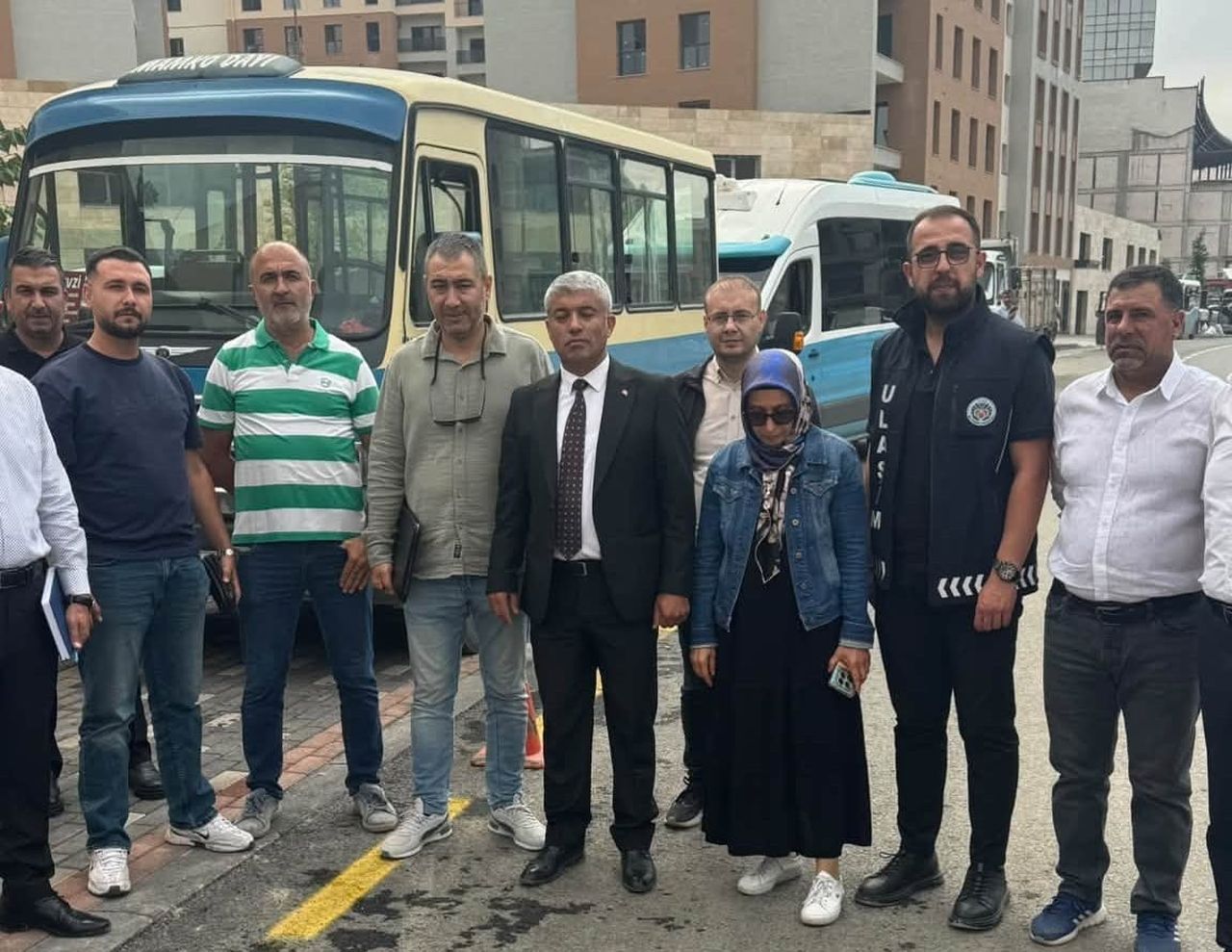 MALATYA’DA ŞEHİR İÇİ MİNİBÜS VE TAKSİLERİN MERKEZ DURAKLARI İLE YOLCU İNDİRME-BİNDİRME ALANLARININ...