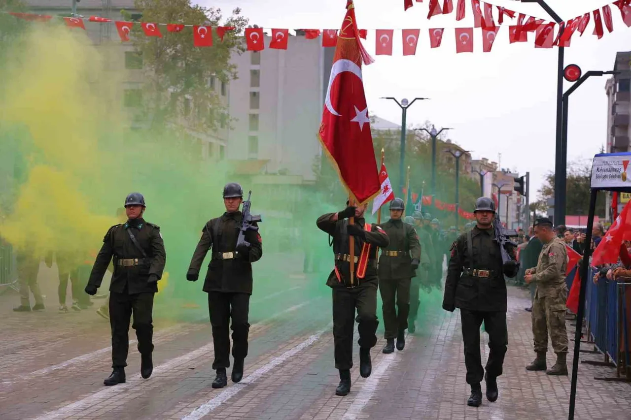 KAHRAMANMARAŞ’TA 29 EKİM CUMHURİYET BAYRAMI DOLAYISIYLA KUTLAMA TÖRENİ DÜZENLENDİ