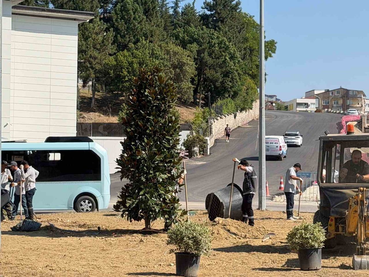 KARABÜK BELEDİYESİ TARAFINDAN KENT GENELİNDE ESTETİK VE ÇEVRE DOSTU BİR GÖRÜNÜM KAZANDIRMAK...