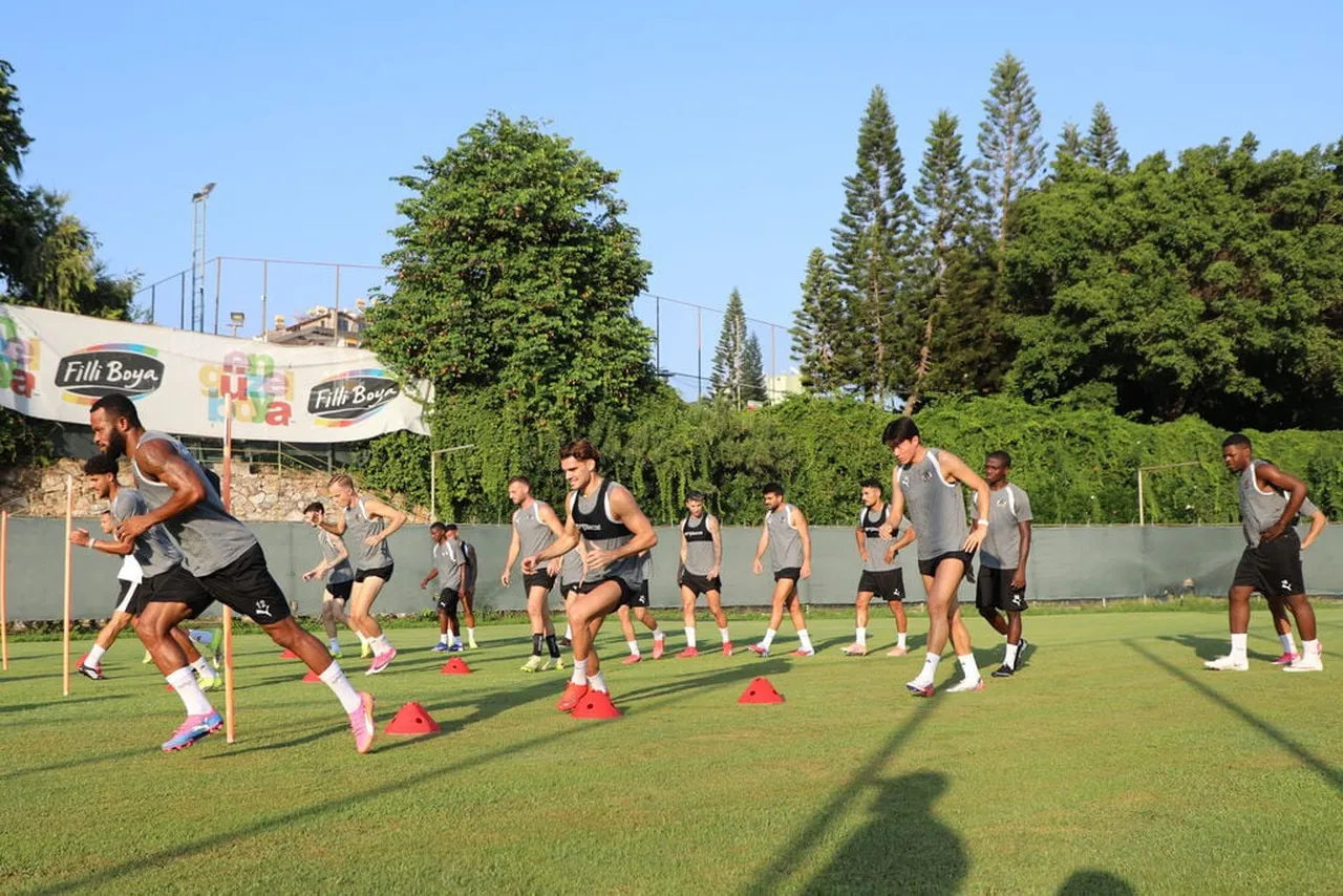 TRENDYOL SÜPER LİG’İN 3. HAFTASINDA DEPLASMANDA EYÜPSPOR İLE KARŞILAŞACAK CORENDON ALANYASPOR...