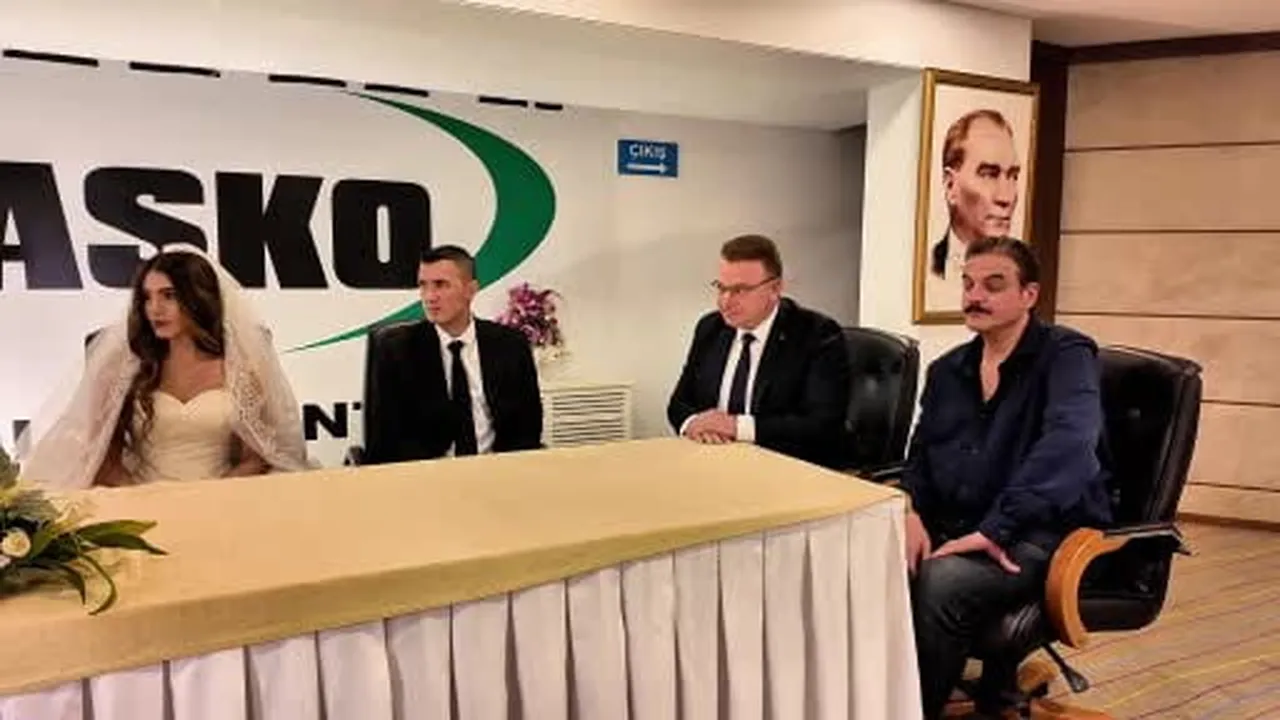 Ufuk Özkan sağlığına kavuştu, nikah şahidi oldu