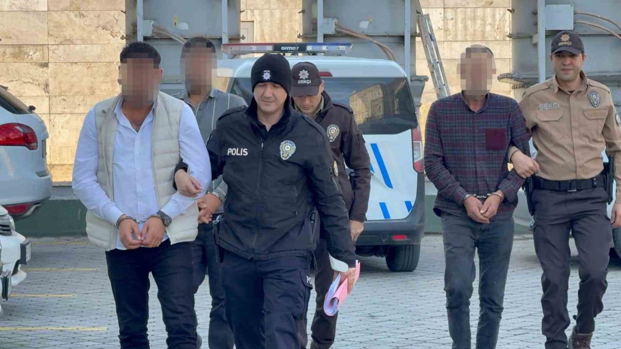 SAMSUN’UN İLKADIM İLÇESİNDE NARKOTİK EKİPLERİNİN DURDURMAK İSTEDİĞİ ŞÜPHELİLERDEN BİRİNİN...