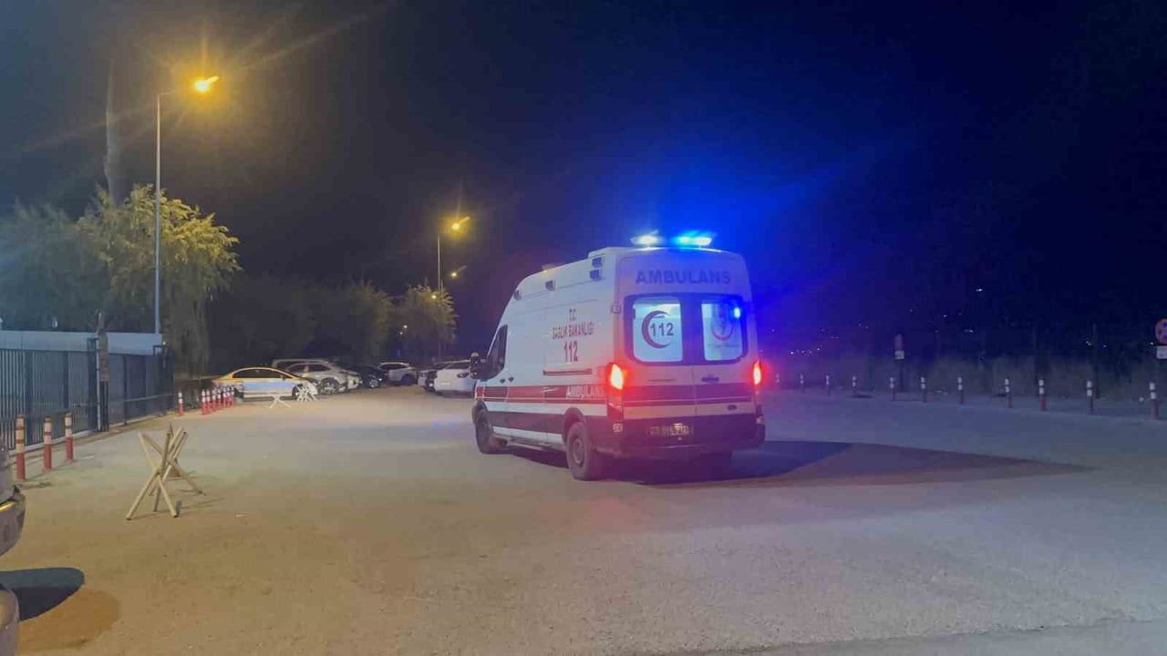 ELAZIĞ T TİPİ KAPALI CEZA İNFAZ KURUMU’NDA ÇIKAN YANGINDA 17 MAHKUM DUMANDAN ETKİLENDİ.