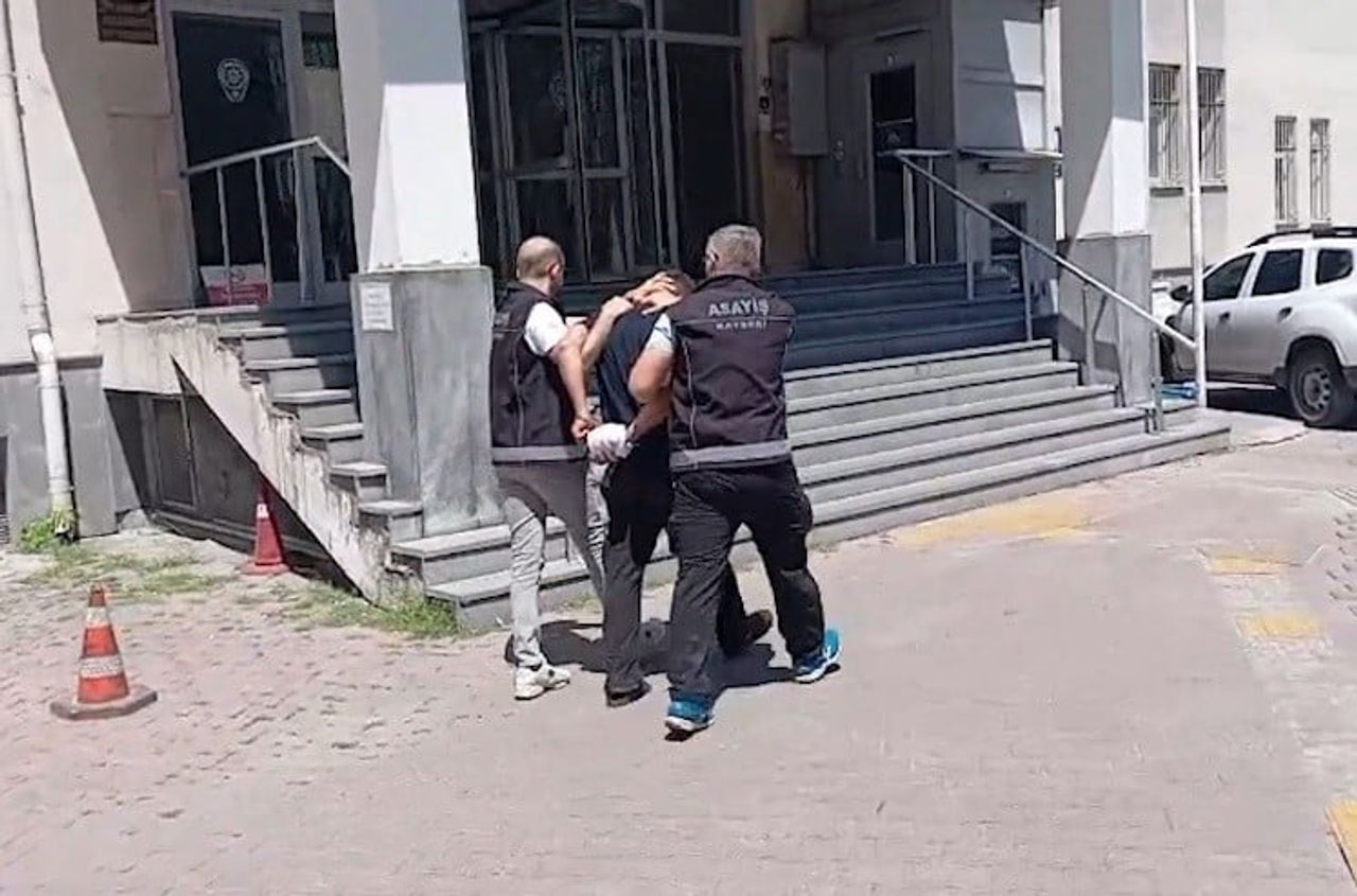 KAYSERİ'DE, 'KASTEN ÖLDÜRME' SUÇUNDAN 13 YIL 2 AY KESİNLEŞMİŞ HAPİS CEZASI BULUNAN VE 3 YILDIR...