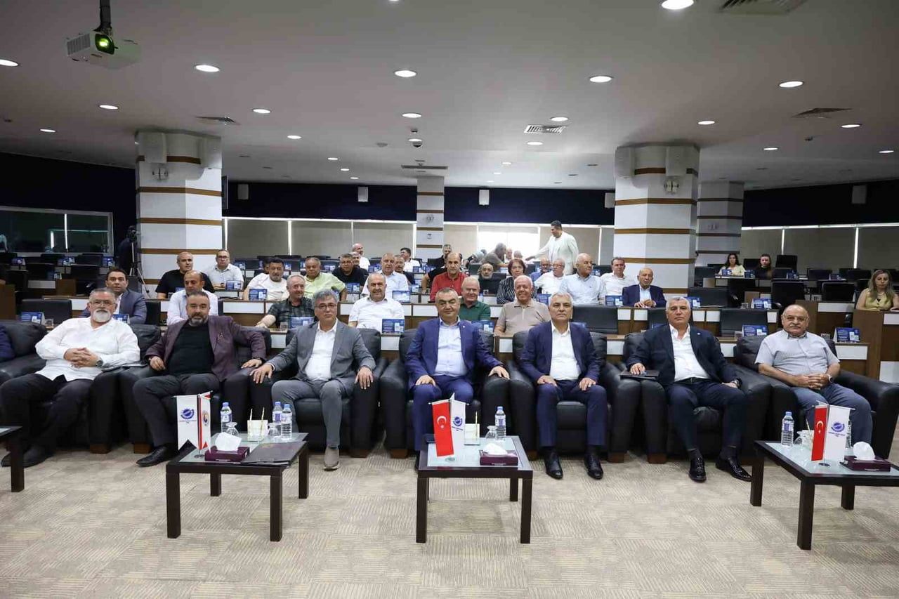 KAYSERİ SANAYİ ODASI (KAYSO) BAŞKANI MEHMET BÜYÜKSİMİTCİ, TEMMUZ AYI MECLİS TOPLANTISI'NDA YAPTIĞI...
