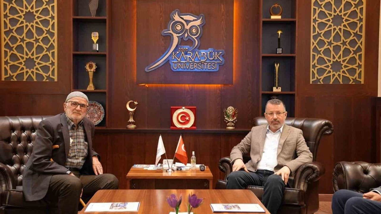KARABÜK ÜNİVERSİTESİ (KBÜ) REKTÖRÜ PROF. DR. FATİH KIRIŞIK, ŞEHİT HAVA UÇAK BAKIM ASTSUBAY KIDEMLİ...