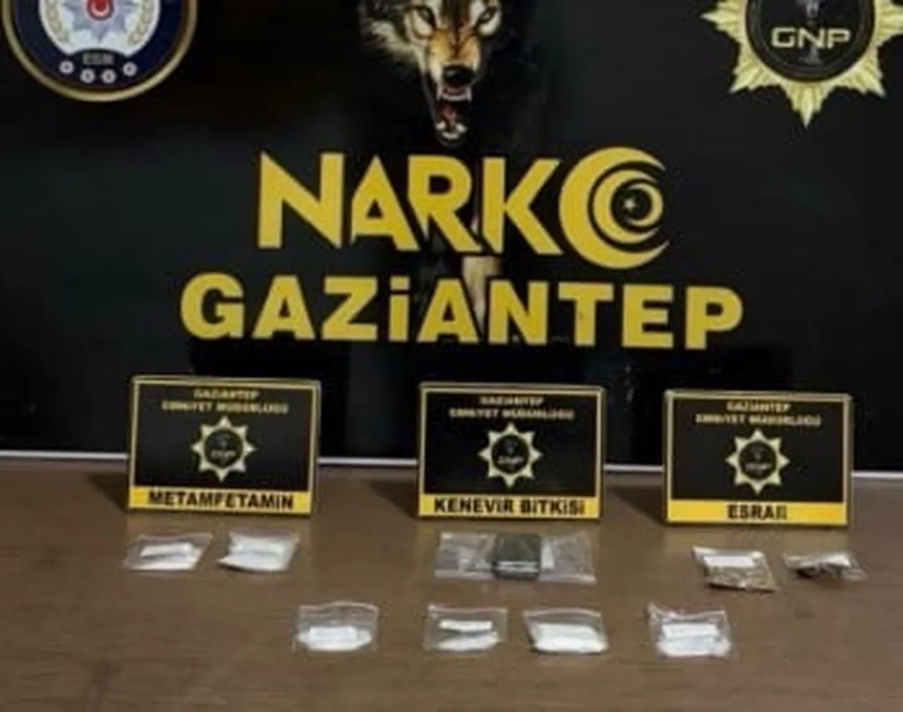 GAZİANTEP'TE SON BİR HAFTADA YAPILAN NARKOTİK OPERASYONLARINDA YAKALANAN 294 ŞÜPHELİDEN 48'İ...