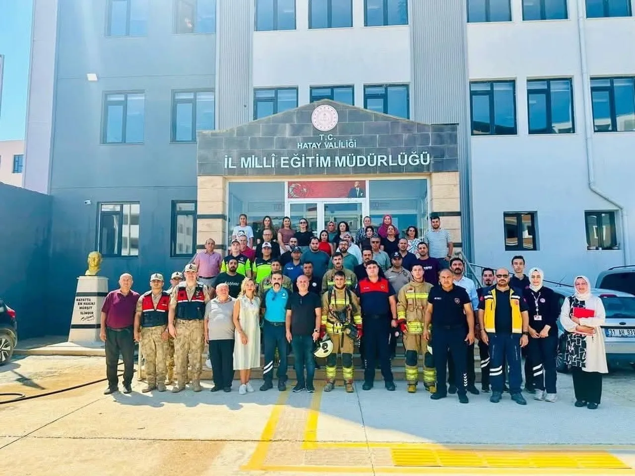 HATAY İL MİLLİ EĞİTİM MÜDÜRLÜĞÜ’NDE VERİLEN YANGIN VE İLK MÜDAHALE EĞİTİMİNİN ARDINDAN YANGIN...