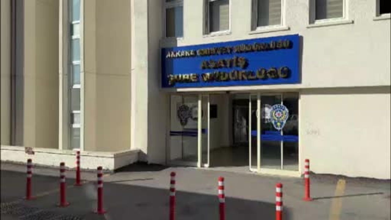 Ankara’da devre mülk dolandırıcılığı yaptığı iddia edilen 25 şüpheli gözaltına...