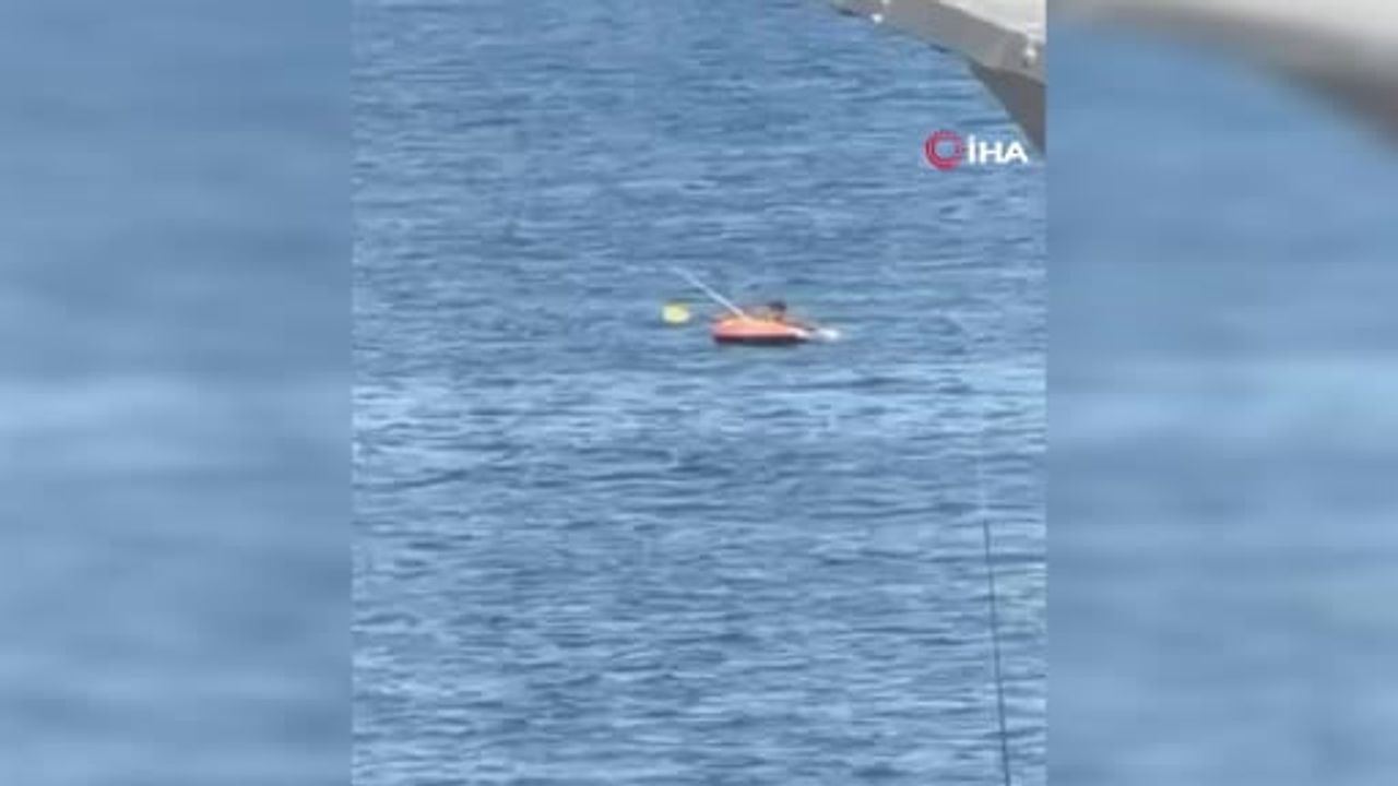Şişme botla denize açılmıştı, panik anları ortaya çıktı