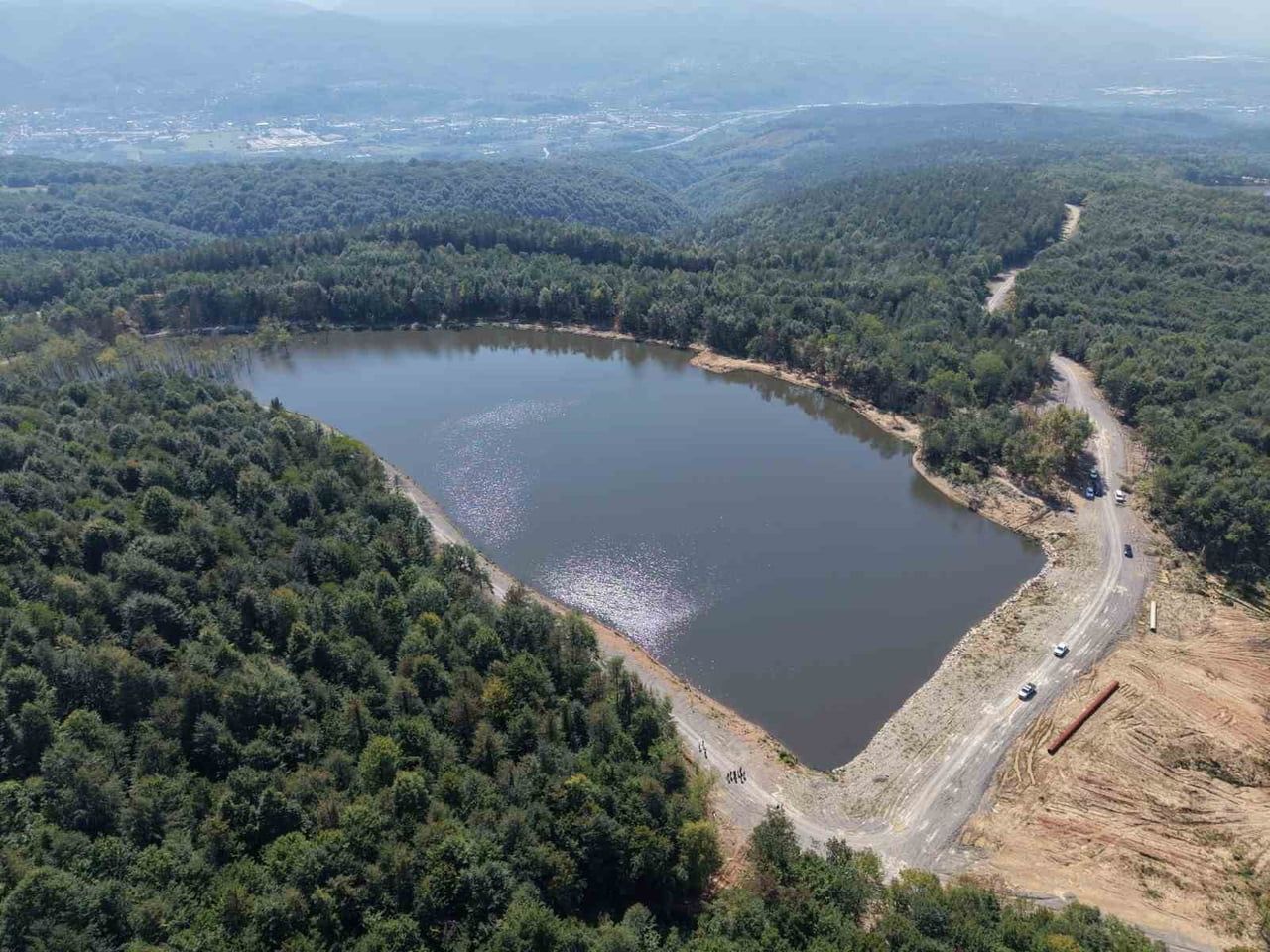 DÜZCE’NİN DOĞAL GÜZELLİKLERİNDEN SAKLIGÖL’ÜN TURİZME KAZANDIRILMASI İÇİN HAREKETE...