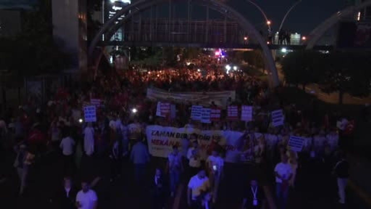 15 Temmuz'un 10. yıl dönümünde Cumhurbaşkanlığı Külliyesi'ne yürüyüş