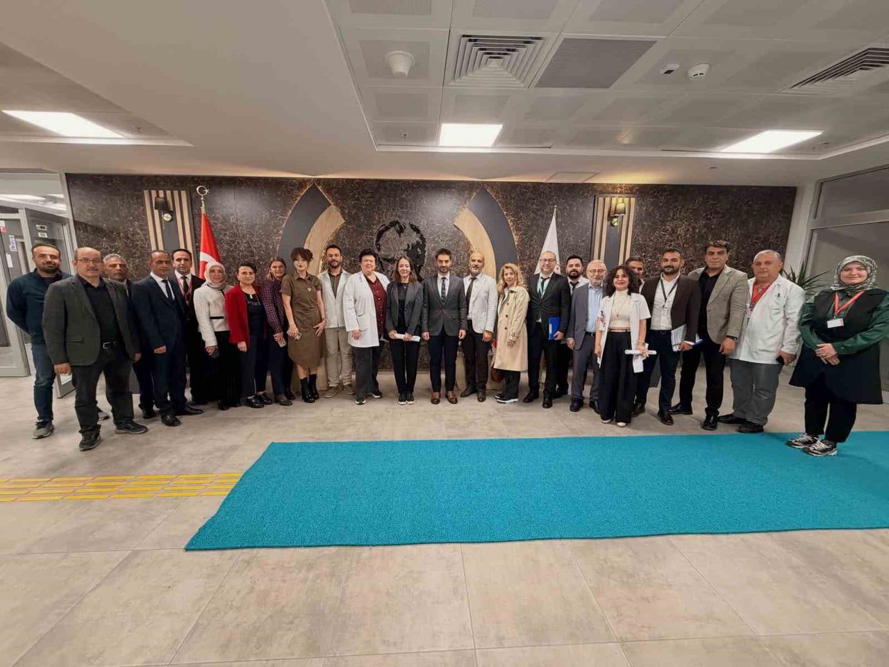 ERZİNCAN MENGÜCEK GAZİ EĞİTİM VE ARAŞTIRMA HASTANESİNDE, SAĞLIK BAKANLIĞININ SAĞLIK TESİSİ...