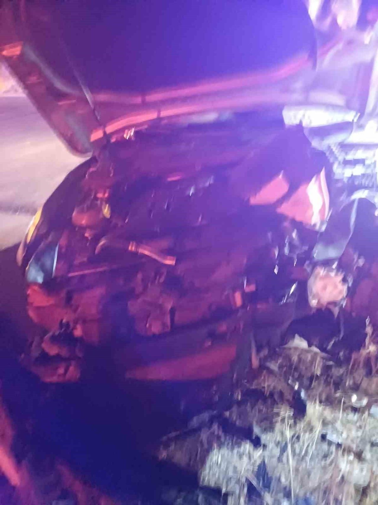 VAN'IN GÜRPINAR İLÇESİNDE 2 OTOMOBİLİN KARIŞTIĞI TRAFİK KAZASINDA 7 KİŞİ YARALANDI.