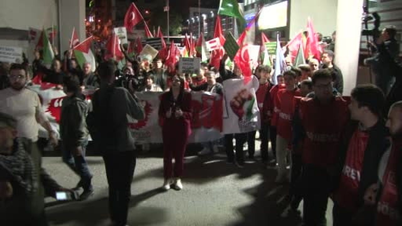Ankara'da Filistin'e destek yürüyüşü düzenlendi