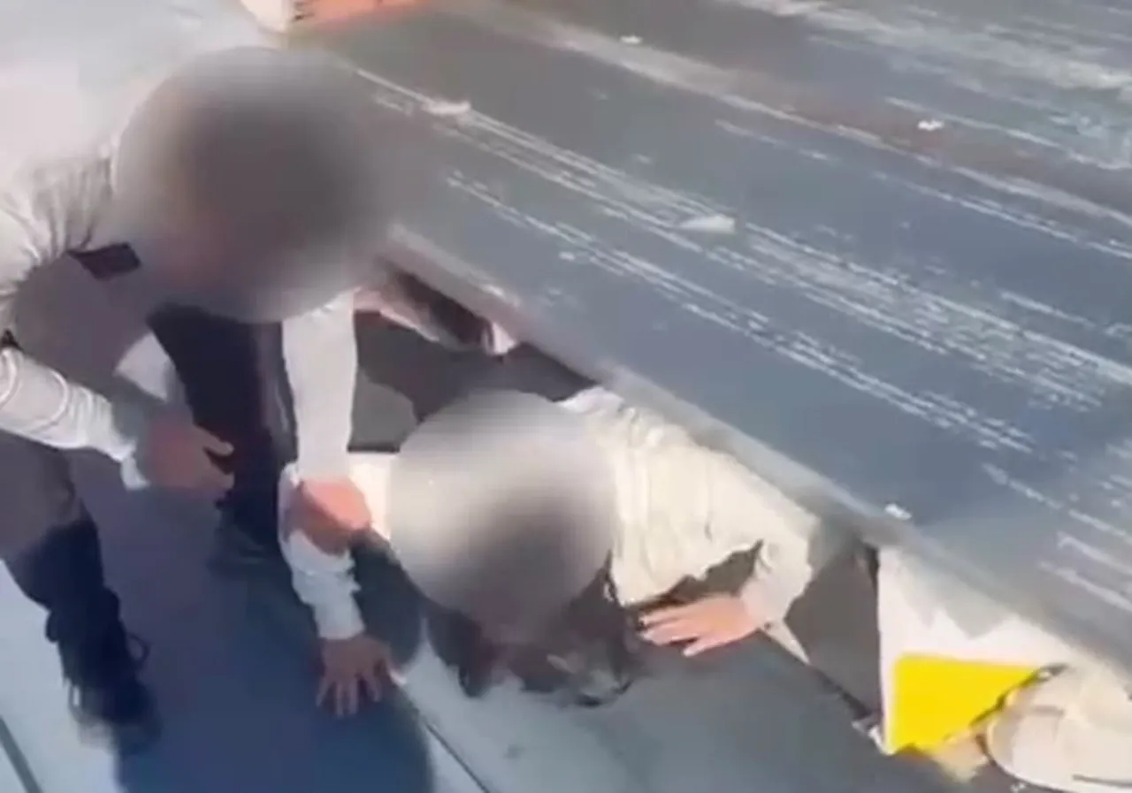 BURSA'DA ARANAN ŞAHIS ÇATIDA YAKALANDI