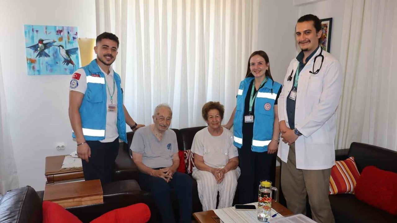 SAĞLIK BAKANLIĞININ İNSAN ODAKLI VE KESİNTİSİZ BAKIM VİZYONU DOĞRULTUSUNDA ÇALIŞMALARINI SÜRDÜREN...