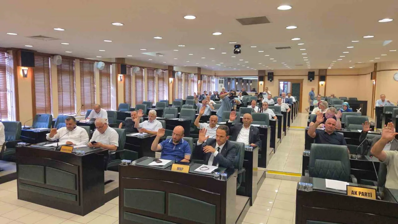 SAMSUN BÜYÜKŞEHİR BELEDİYESİ (SBB) MECLİSİ'NDE KENT İÇİ TOPLU TAŞIMA, MİNİBÜS, TAKSİ, ÖĞRENCİ...