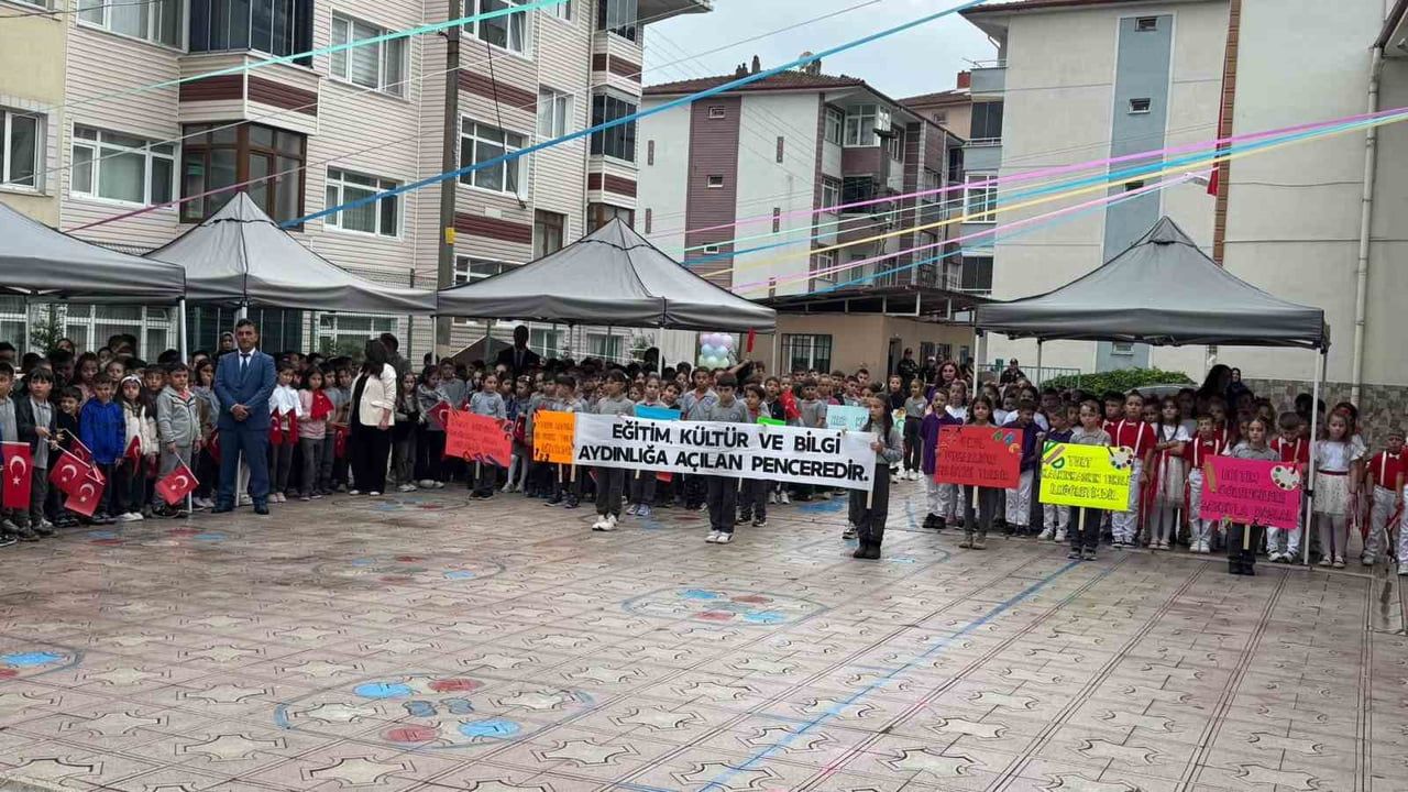 ZONGULDAK’IN ALAPLI İLÇESİNDE "2026-2027 EĞİTİM ÖĞRETİM YILI AÇILIŞI VE İLKÖĞRETİM KUTLAMA...