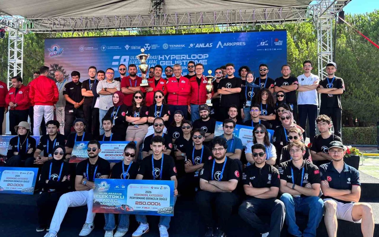 SAKARYA UYGULAMALI BİLİMLER ÜNİVERSİTESİ TETRA TAKIMI, TEKNOFEST 2026 ELEKTRİKLİ ARAÇ YARIŞLARI...
