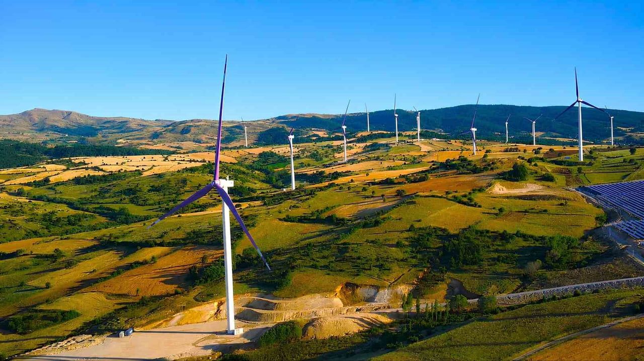 AYDEM YENİLENEBİLİR ENERJİ, UŞAK RES’TE GERÇEKLEŞTİRDİĞİ KAPASİTE ARTIŞI KAPSAMINDA İKİNCİ FAZDAKİ...