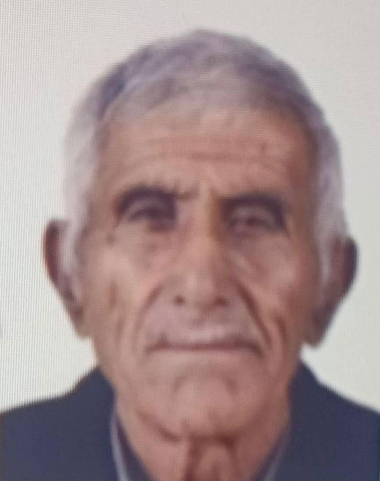 MANİSA’NIN SARIGÖL İLÇESİNDE KENDİSİNDEN HABER ALINAMAYAN 78 YAŞINDAKİ KADİR ÇAKIROĞLU, JANDARMA...