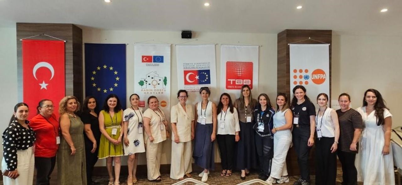EĞİTİM PROGRAMINA, TEKİRDAĞ BÜYÜKŞEHİR BELEDİYESİ BÜNYESİNDE OLUŞTURULAN EŞİTLİK MASALARI...