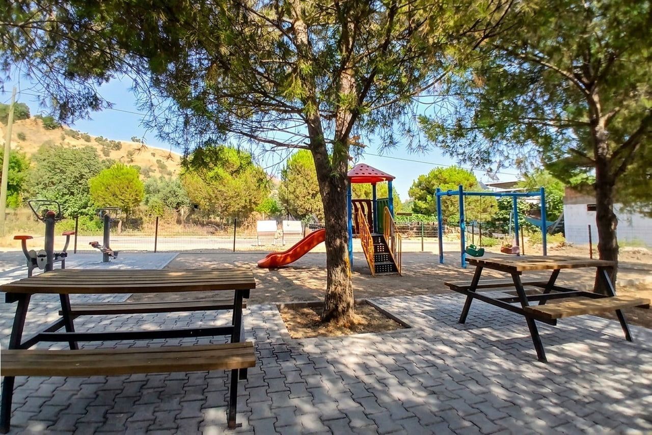 EFELER BELEDİYESİ MECLİSİ'NİN OY BİRLİĞİYLE ALDIĞI KARARLA, PINARDERE MAHALLESİ'NDE YAPIMI...