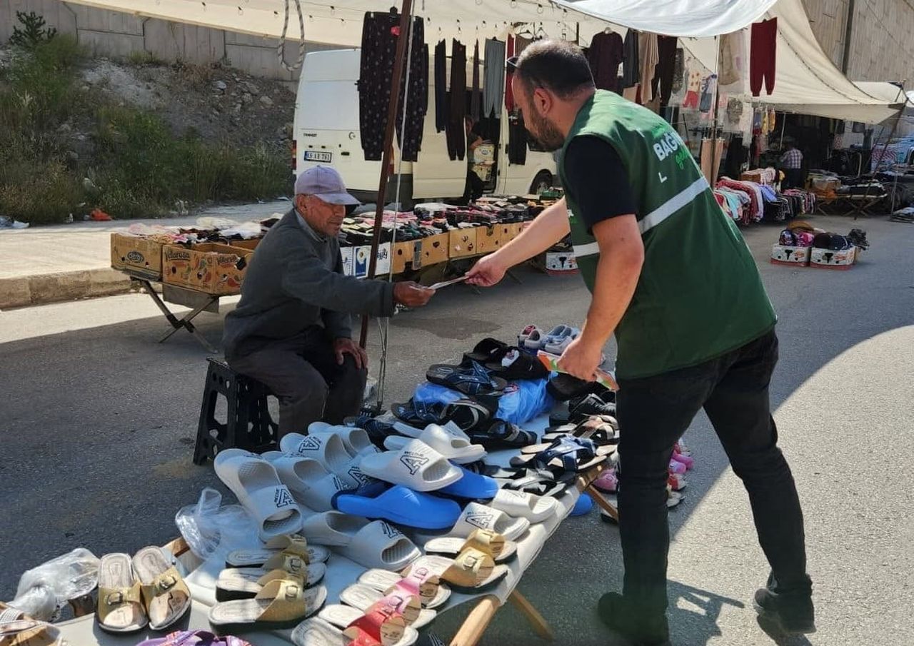 HALK PAZARINDA BAĞIMLILIKLARA KARŞI FARKINDALIK ÇALIŞMASI
