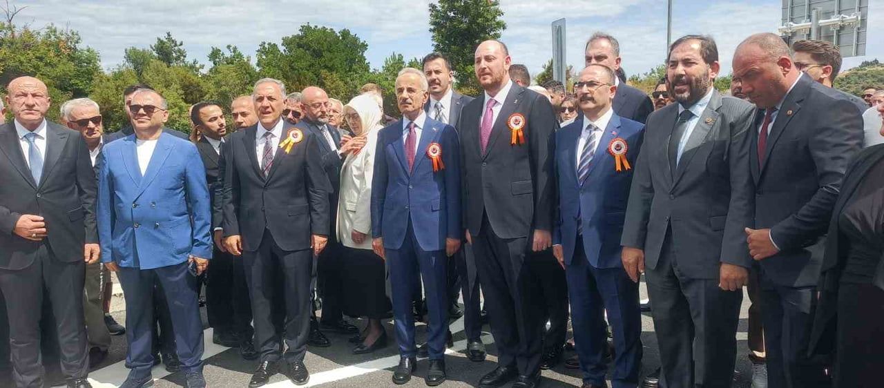 ULAŞTIRMA VE ALTYAPI BAKANI ABDULKADİR URALOĞLU'NUN KATILIMIYLA, YALOVA'NIN ÇINARCIK İLÇESİNE...