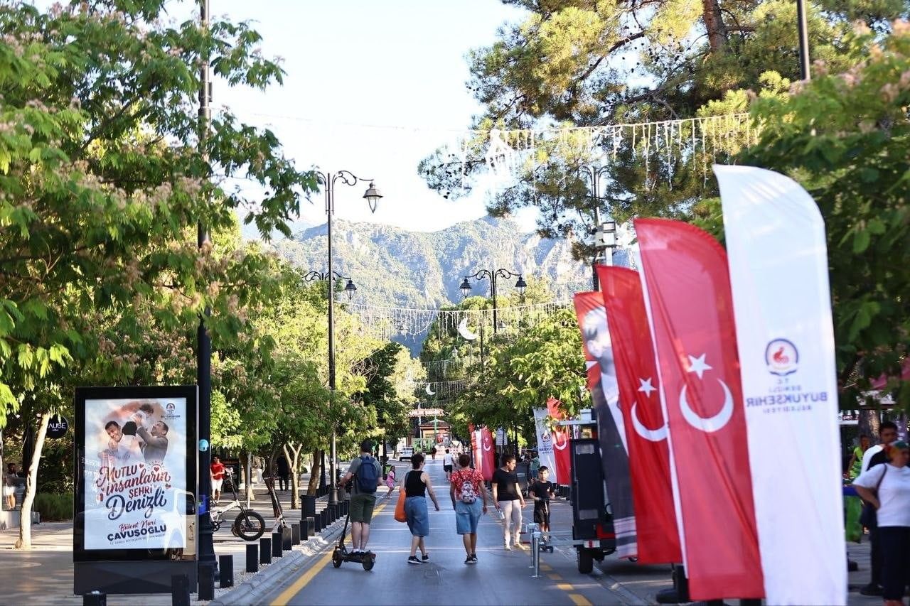 DENİZLİ BÜYÜKŞEHİR BELEDİYESİ’NİN "İNSAN ODAKLI ŞEHİR" VİZYONU DOĞRULTUSUNDA HAYATA GEÇİRDİĞİ VE...