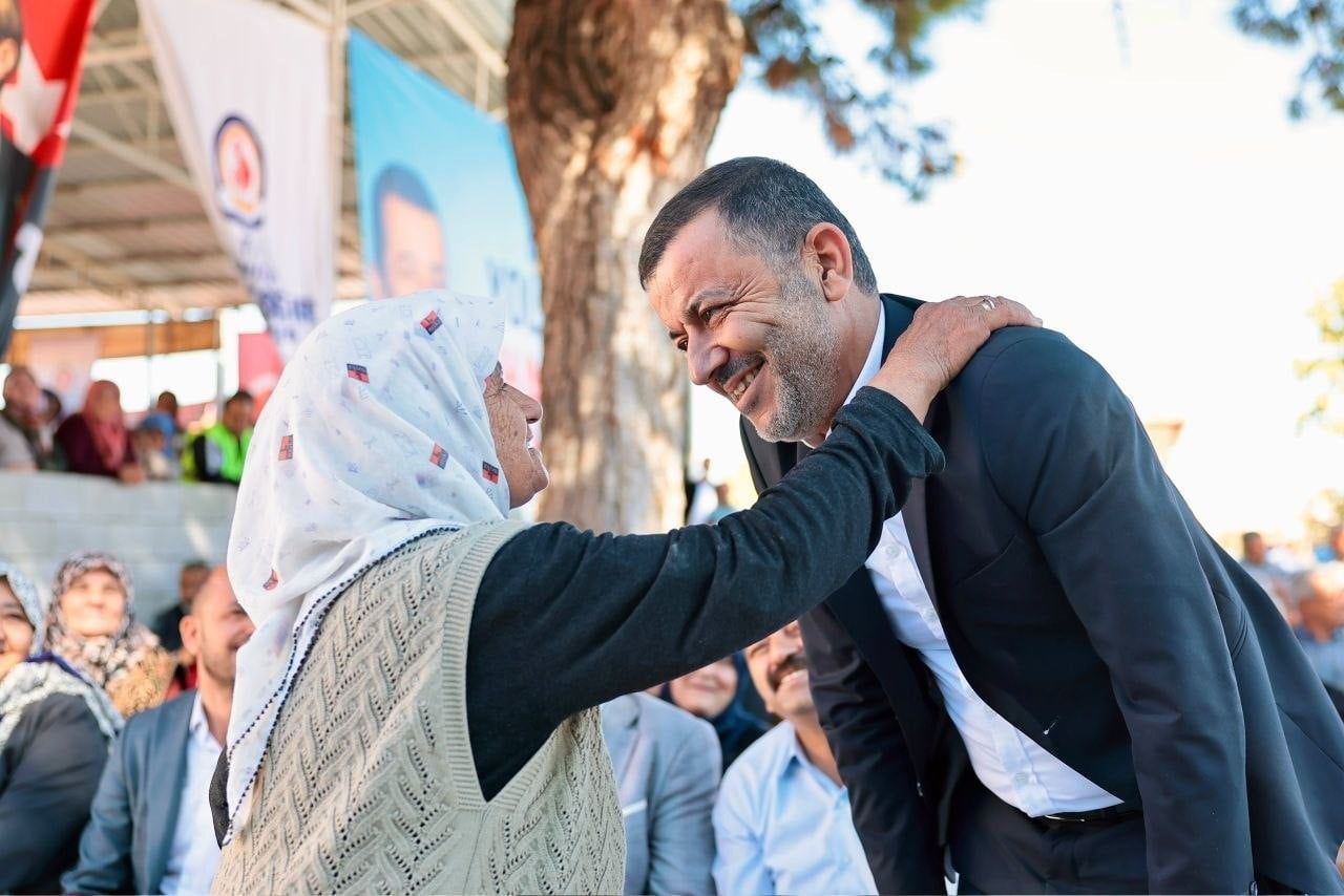 DENİZLİ BÜYÜKŞEHİR BELEDİYESİ, KIRSAL VE MERKEZ AYRIMI GÖZETMEKSİZİN SÜRDÜRDÜĞÜ ULAŞIM...