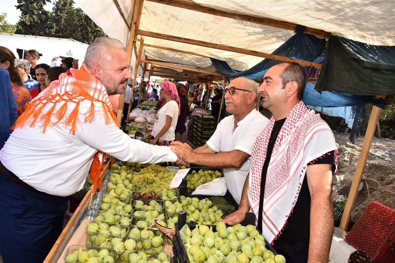 MENEMEN'DE BOZALAN İNCİRİ İÇİN DÜZENLENEN 6’NCI BOZALAN İNCİR FESTİVALİ, BU YIL DA HAZIRLANAN...
