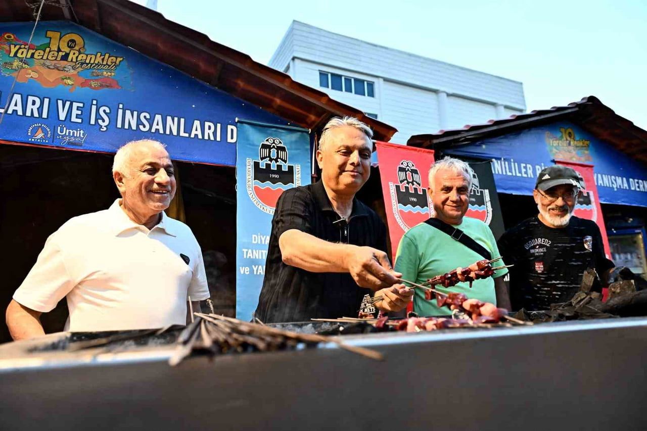 MURATPAŞA BELEDİYESİ’NİN TÜRKİYE’NİN DÖRT BİR YANINDAN KÜLTÜRLERİ, YÖRESEL LEZZETLERİ, HALK...