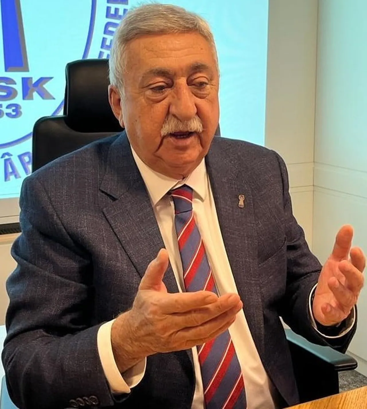TÜRKİYE ESNAF VE SANATKARLARI KONFEDERASYONU (TESK) GENEL BAŞKANI BENDEVİ PALANDÖKEN