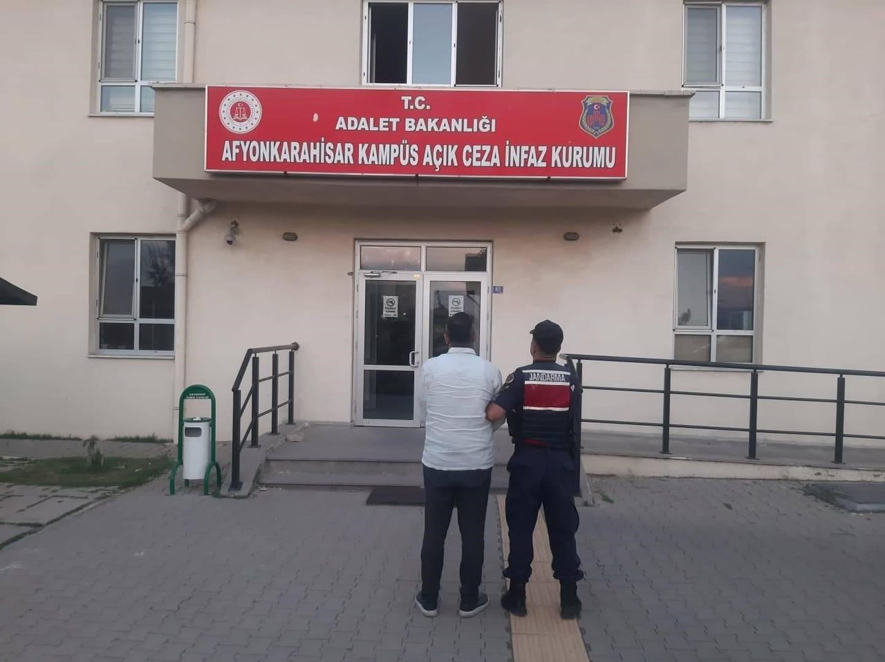AFYONKARAHİSAR'DA JANDARMA TARAFINDAN SON BİR HAFTA İÇERİSİNDE GERÇEKLEŞTİRİLEN DENETİMLERDE...