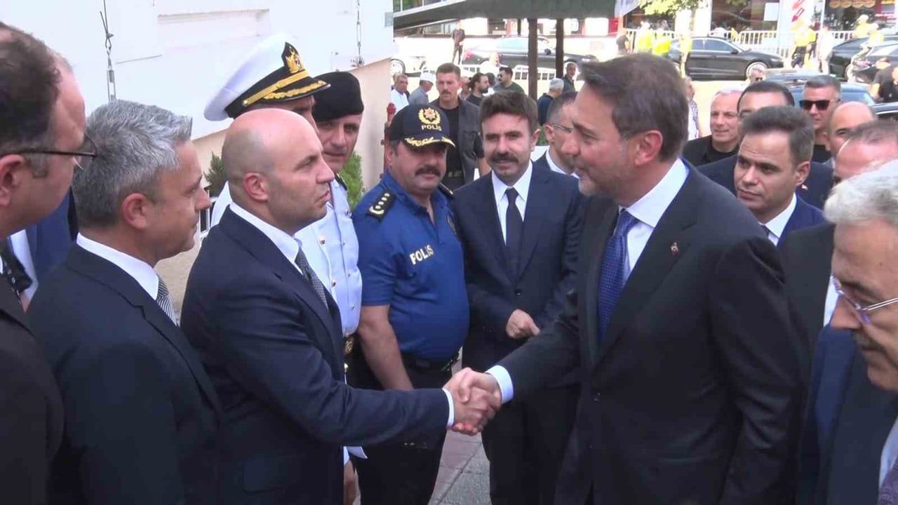 ENERJİ VE TABİİ KAYNAKLAR BAKANI ALPARSLAN BAYRAKTAR, BURSA'DAKİ TEMASLARI KAPSAMINDA BURSA...