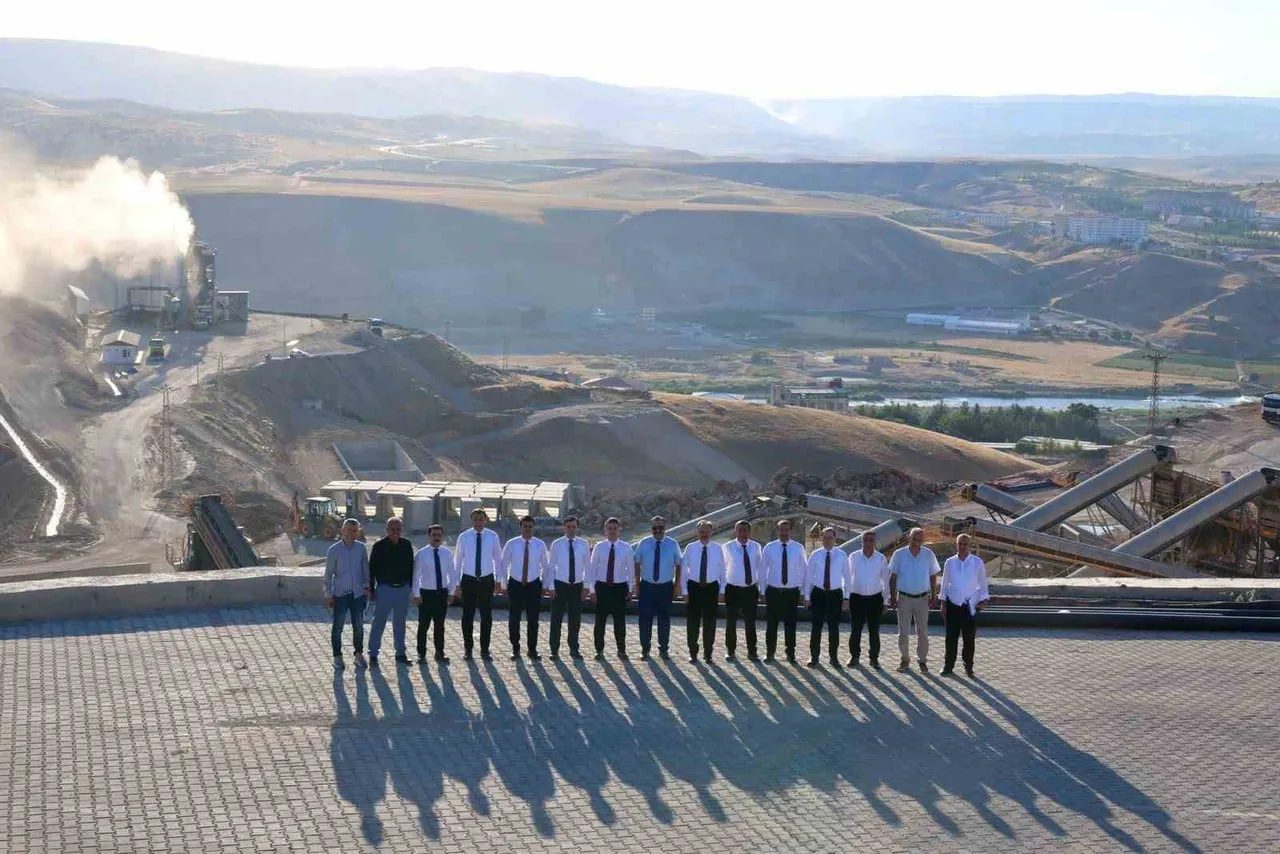 İRT’TE KÖYLERİN ALTYAPI İHTİYAÇLARININ KARŞILANMASI VE KIRSAL KESİMDE YAŞAM KALİTESİNİN...