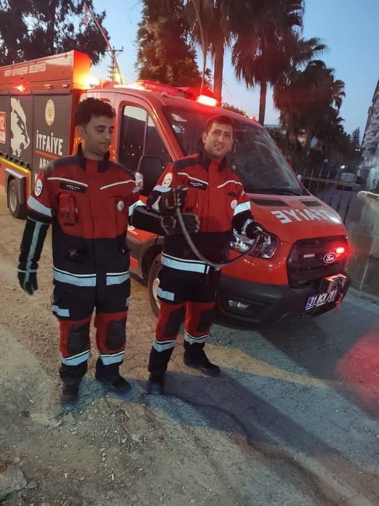 ANTAKYA VE REYHANLI’DA YERLEŞİM YERLERİNDE GÖRÜLEN YILANLARIN EKİPLER TARAFINDAN...