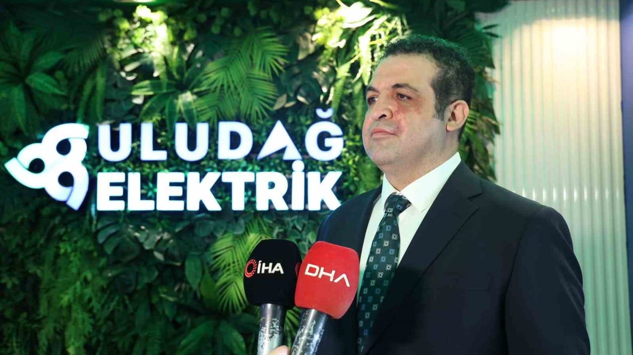 YAZ AYLARINDA ARTAN SICAKLIKLARLA BİRLİKTE KLİMA KULLANIMI ELEKTRİK TÜKETİMİNİ ÖNEMLİ ÖLÇÜDE...