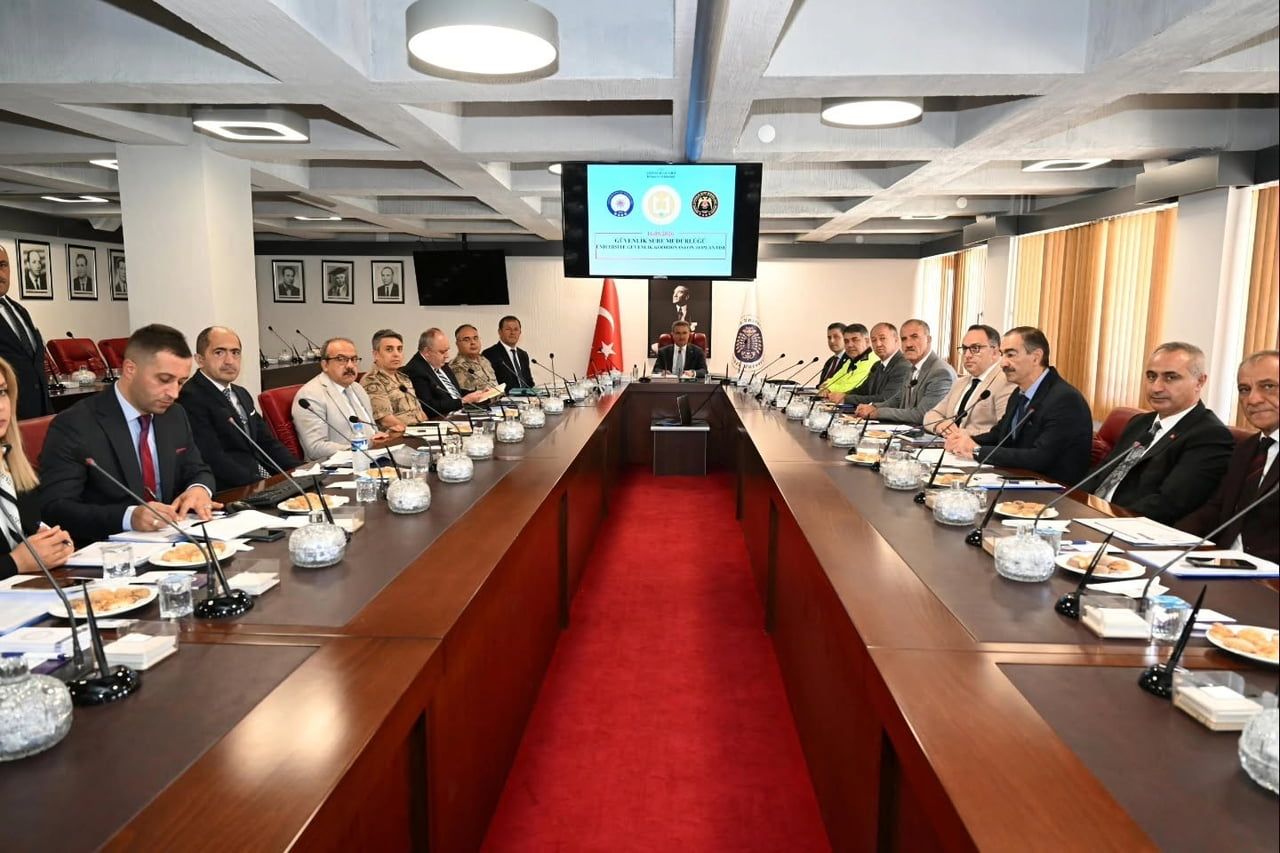 ERZURUM’DA, 2026-2027 EĞİTİM-ÖĞRETİM YILI ÖNCESİNDE ÜNİVERSİTELERDE ÖĞRENCİLERİN HUZUR VE...